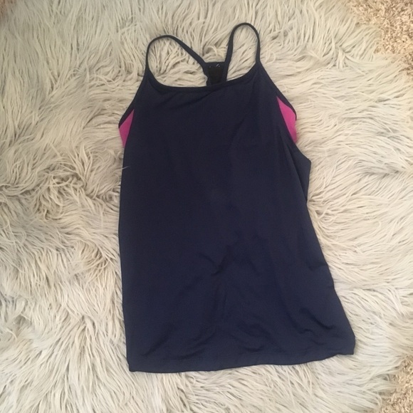 Fabletics Norwalk tank - Picture 3 of 4